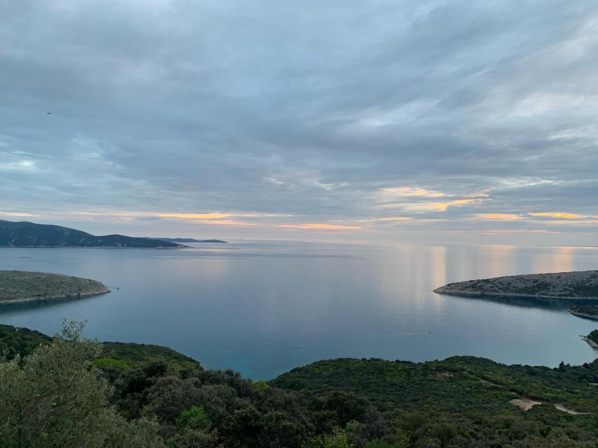 Ustrine View Villa Exterior photo